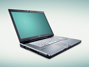 Б/в Ноутбук Fujitsu LIFEBOOK E8420 Intel Core 2 Duo T8700 / 2 Гб / HDD 250 Гб / Клас В