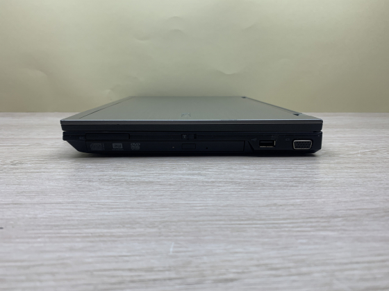 Б/в Ноутбук Dell Latitude E4310 / Intel Core i5 (1 покоління) / 4 Гб / 320 Гб / Клас B