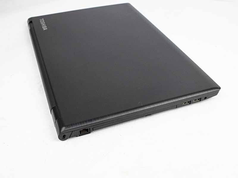 Б/в Ноутбук Toshiba Satellite B35 Intel Core i3-5005U / 4 Гб / HDD 500 Гб / Клас В