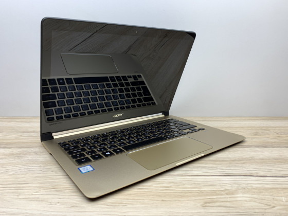 Б/в Ноутбук Acer Swift 7 SF713 Intel Core i5-7Y54 / 8 Гб / SSD 240 Гб / Клас В