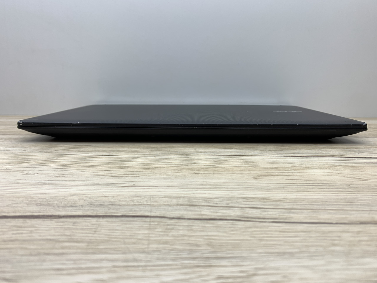 Б/в Ноутбук Acer VN7-592G Intel Core i7-6700HQ / 8 Гб / SSD 240 Гб / Клас В