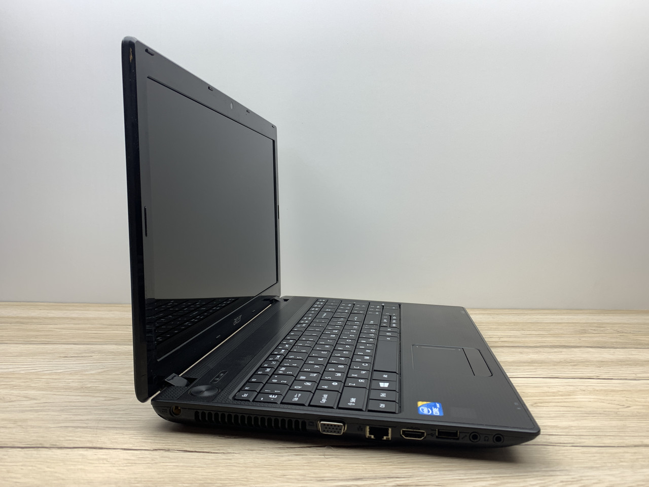 Б/в Ноутбук Acer 5742 / Intel Core i3-330m / 4 Гб / SSD 120 Гб / Клас B