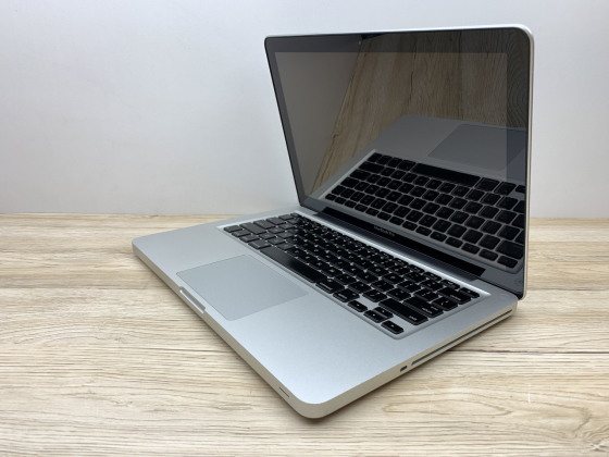 Б/в Ноутбук MacBook Pro A1278 Intel Core 2 Duo P8600 / 4 Гб / SSD 120 Гб / Клас В