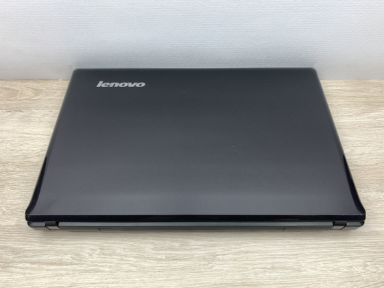 Б/в Ноутбук Lenovo G570 / Intel Core i5 (2 покоління) / 8 Гб / 120 Гб / Клас B