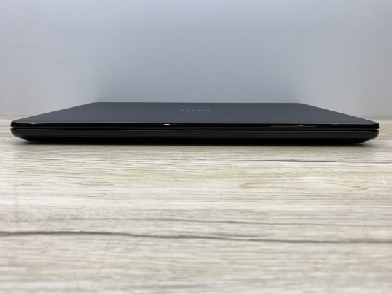 Б/в Ноутбук Dell Inspiron 3000 Intel Core i5-7200U / 8 Гб / SSD 240 Гб / Клас В