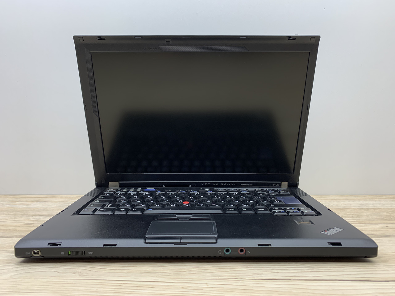 Б/в Ноутбук Lenovo T400 Intel Core 2 Duo T9400 / 4 Гб / SSD 120 Гб / Клас B