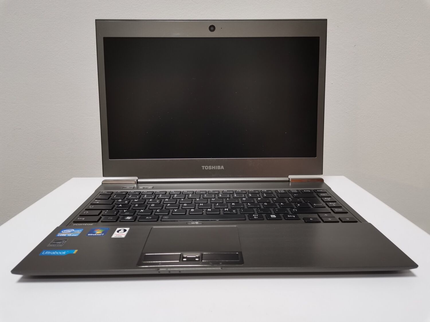 Б/в Ультрабук Toshiba Portege Z930-105 Intel Core i5-3427U / 10 Гб / SSD 240 Гб / Клас А