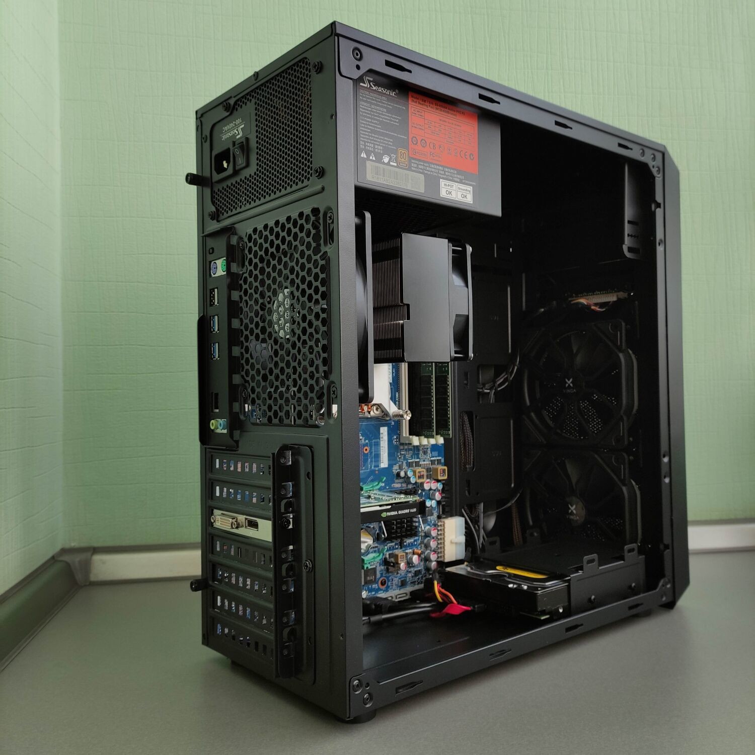 Б/в Робоча станція Vinga Tower Intel Xeon E5-2680 / 32 Гб / HDD 1 Тб