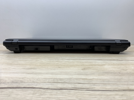 Б/в Ноутбук Terra Mobile 1547 Intel Core i5-3230M / 8 Гб / SSD 120 Гб / Клас В (не працює батарея)