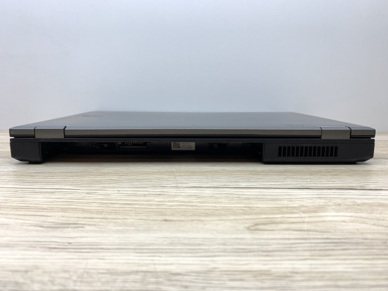 Б/в Ноутбук Dell Latitude E5410 Intel Core i3-380M / 4 Гб / SSD 120 Гб / Клас В