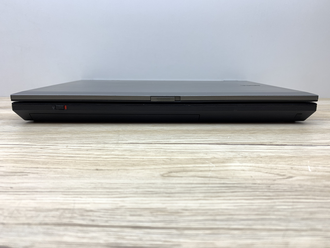 Б/в Ноутбук Dell Latitude E5410 Intel Core i3-380M / 4 Гб / SSD 120 Гб / Клас В