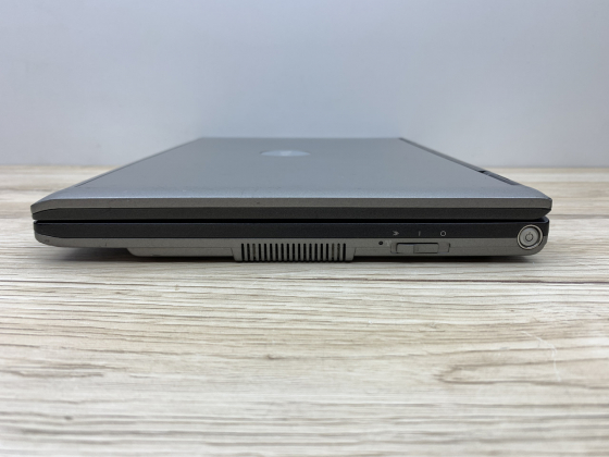 Б/в Ноутбук Dell Latitude D430 Intel Core 2 Duo U7600 / 2 Гб / SSD 60 Гб / Клас А