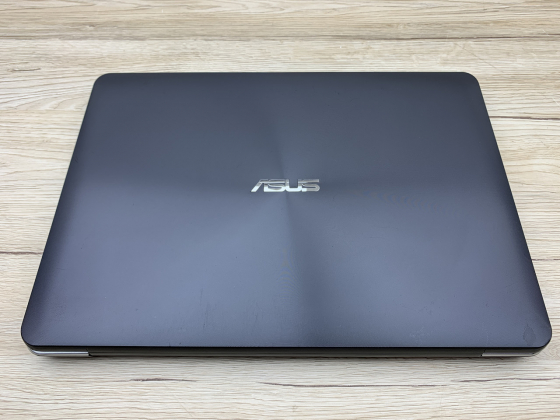 Б/в Ноутбук Asus X302U Intel Core i7-6500U / 8 Гб / SSD 120 Гб / Клас B