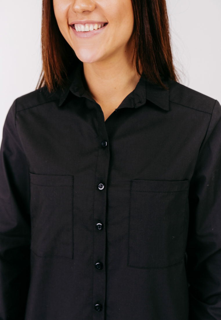 Бавовняна сорочка з кишенею, чорна / Bessa