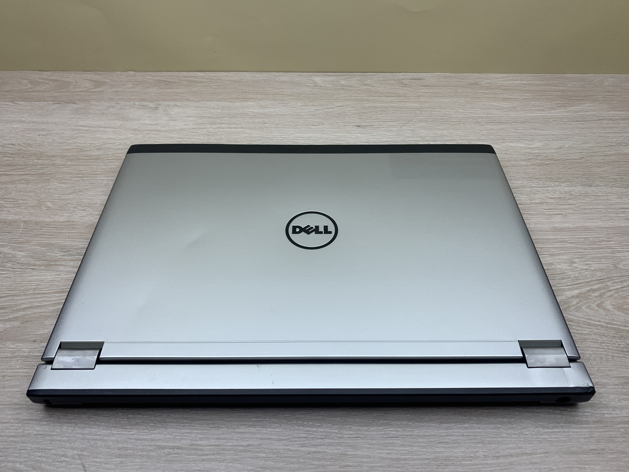 Б/в Ноутбук Dell Latitude 3330 / Intel Core i3 (3 покоління) / 4 Гб / 120 Гб / Клас A