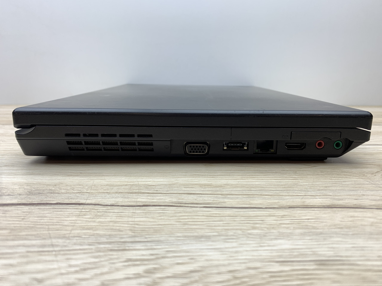 Б/в Ноутбук Lenovo ThinkPad SL510 Intel Core 2 Duo T6600 / 4 Гб / SSD 120 Гб / Клас В