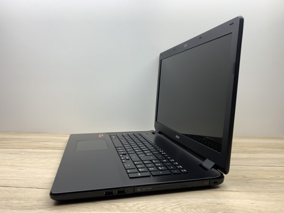 Б/в Ноутбук Acer Aspire E5-721 / AMD A6-6310 / 4 Гб / SSD 120 Гб / Клас B (не працює батарея) 