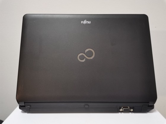 Б/в Ноутбук Fujitsu LifeBook S762 Intel Core i5-3320M / 8 Гб / HDD 500 Гб / Клас В