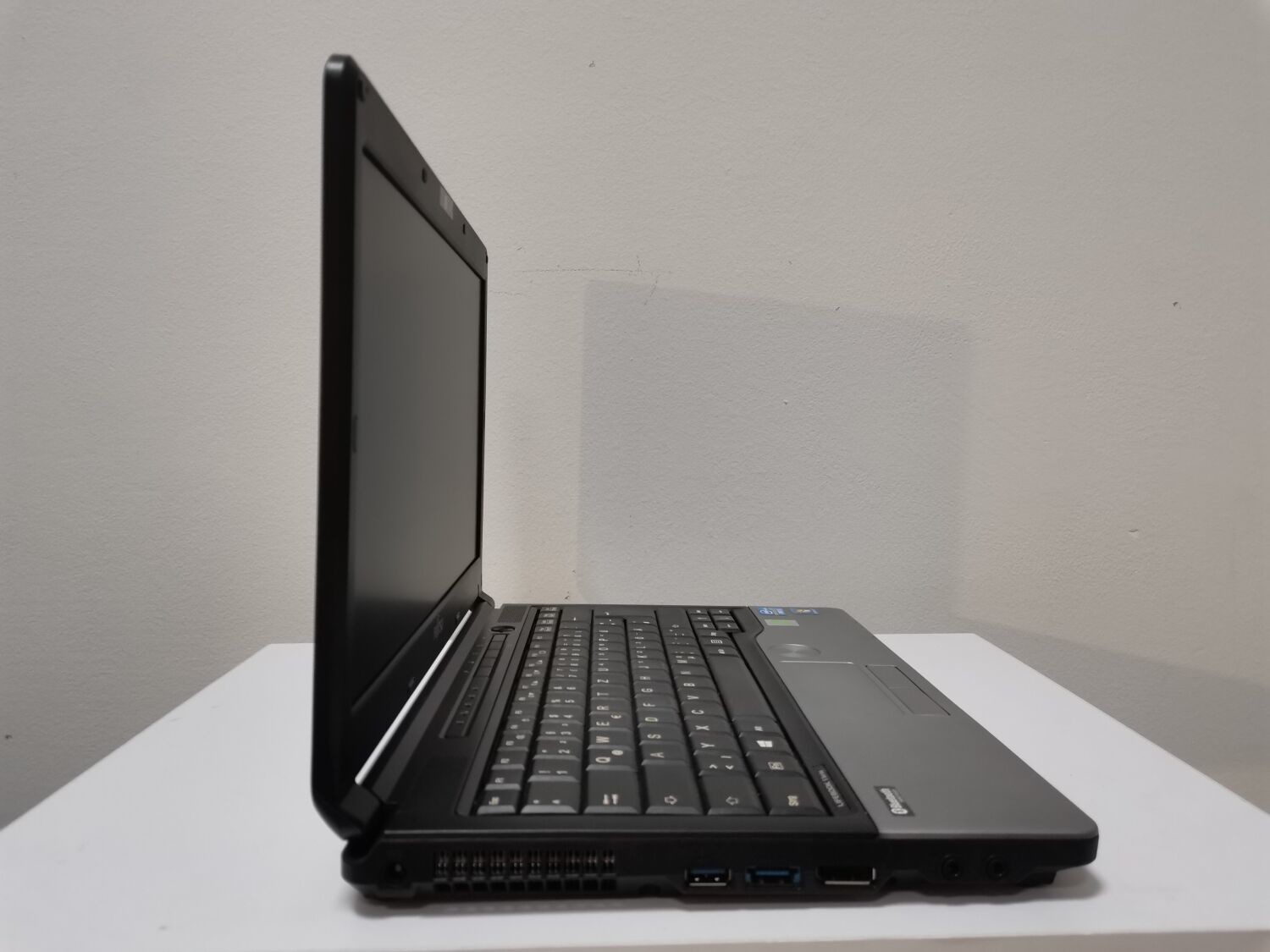 Б/в Ноутбук Fujitsu LifeBook S762 Intel Core i5-3320M / 8 Гб / HDD 500 Гб / Клас В