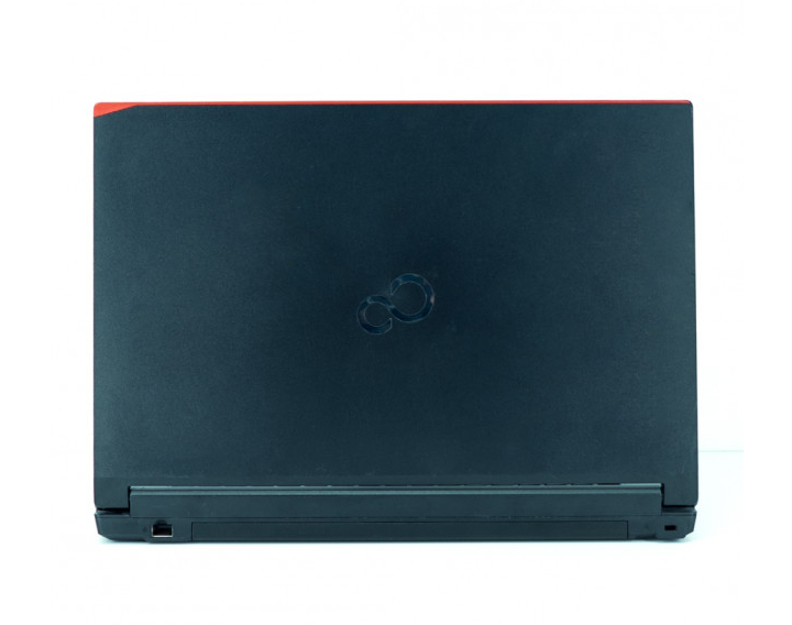 Б/в Ноутбук Fujitsu LIFEBOOK A574 / Intel Core i5-4310M / 4 Гб / HDD 320 Гб / Клас B