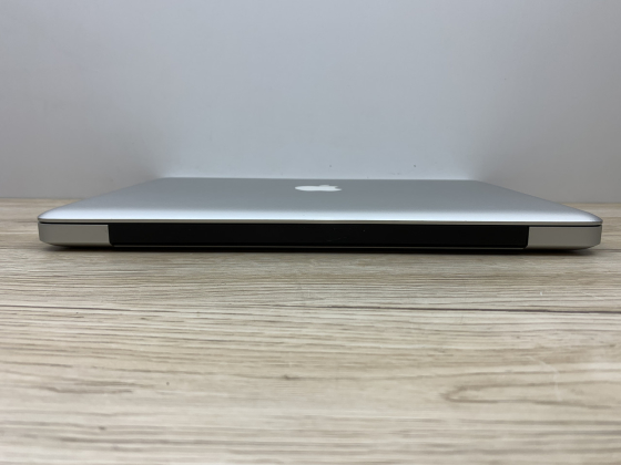 Б/в Ноутбук Apple MacBook Pro A1278 WXGA Intel Core 2 Duo P7350 / 4 Гб / SSD 120 Гб / Клас В