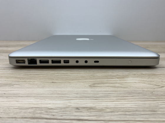 Б/в Ноутбук Apple MacBook Pro A1278 WXGA Intel Core 2 Duo P7350 / 4 Гб / SSD 120 Гб / Клас В