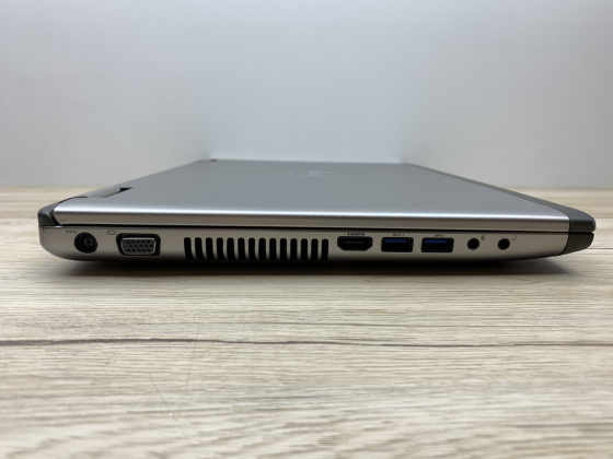Б/в Ноутбук Dell Vostro 3560 Intel Core i5-3210M / 8 Гб / SSD 120 Гб / Клас В