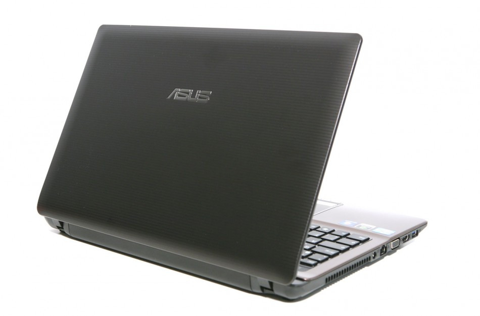 Б/в Ноутбук ASUS K53S / Intel Core i7-2670QM / 4 Гб / 320 Гб / Клас C