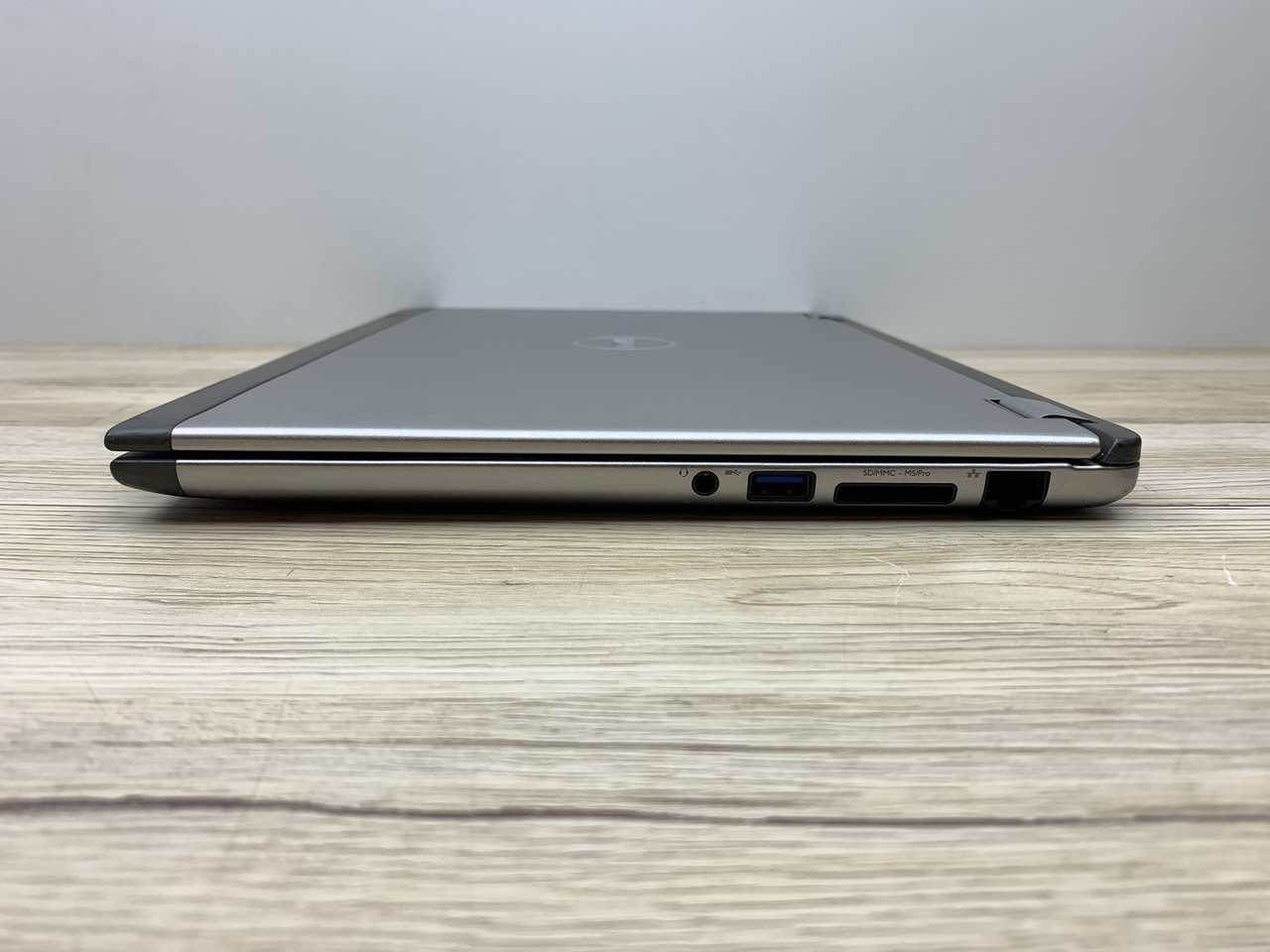 Б/в Ноутбук Dell Vostro 3360 Intel Core i7-3517U / 8 Гб / SSD 240 Гб / Клас В