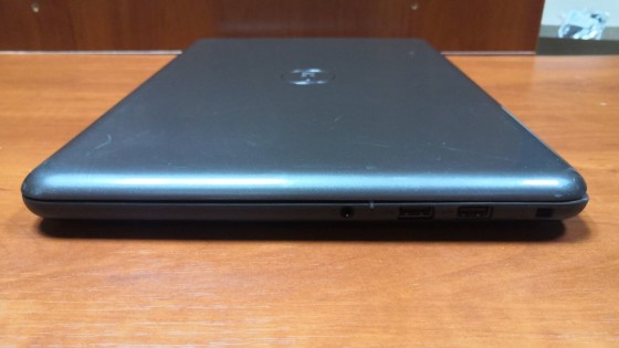 Б/в Ультрабук Dell Latitude 13 3380 Intel Core i3-6006U / 8 Гб / SSD 240 Гб / Клас А