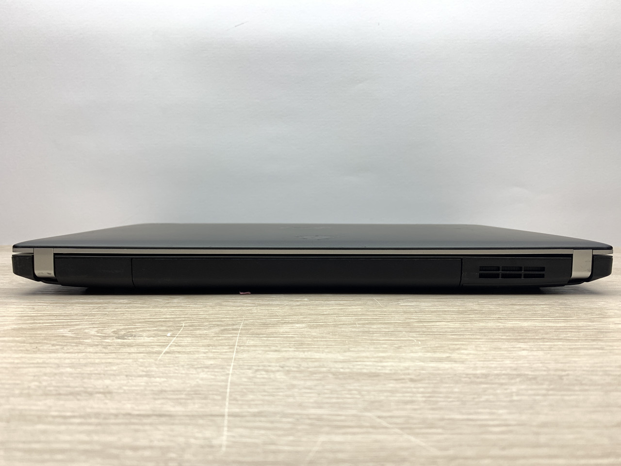 Б/в Ноутбук Lenovo E540/ Intel Core i5 (4 покоління) / 8 Гб / SSD 120 + HDD 640 Гб / Клас B