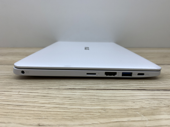 Б/в Ноутбук Asus E203NA Intel Celeron N3350 / 4 Гб / SSD 32 Гб / Клас А
