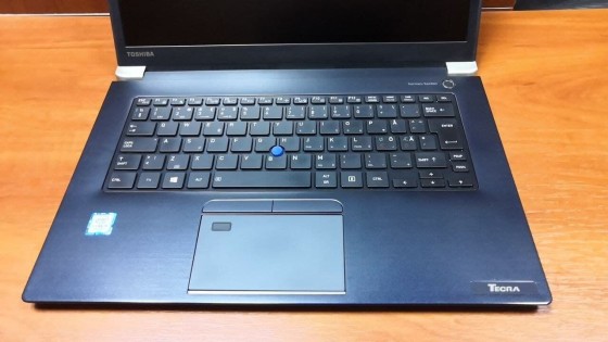 Б/в Ноутбук Toshiba Tecra X40-E Intel Core i5-8250U / 8 Гб / SSD 256 Гб / Клас А