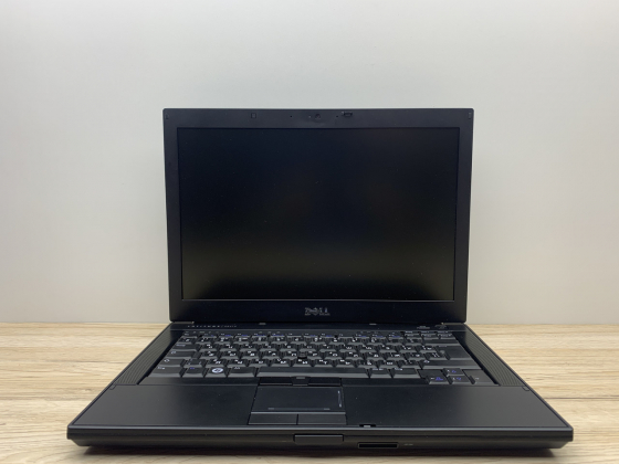 Б/в Ноутбук Dell Latitude E6410 Intel Core i3-380M / 4 Гб / SSD 120 Гб / Клас B (не працює батарея)