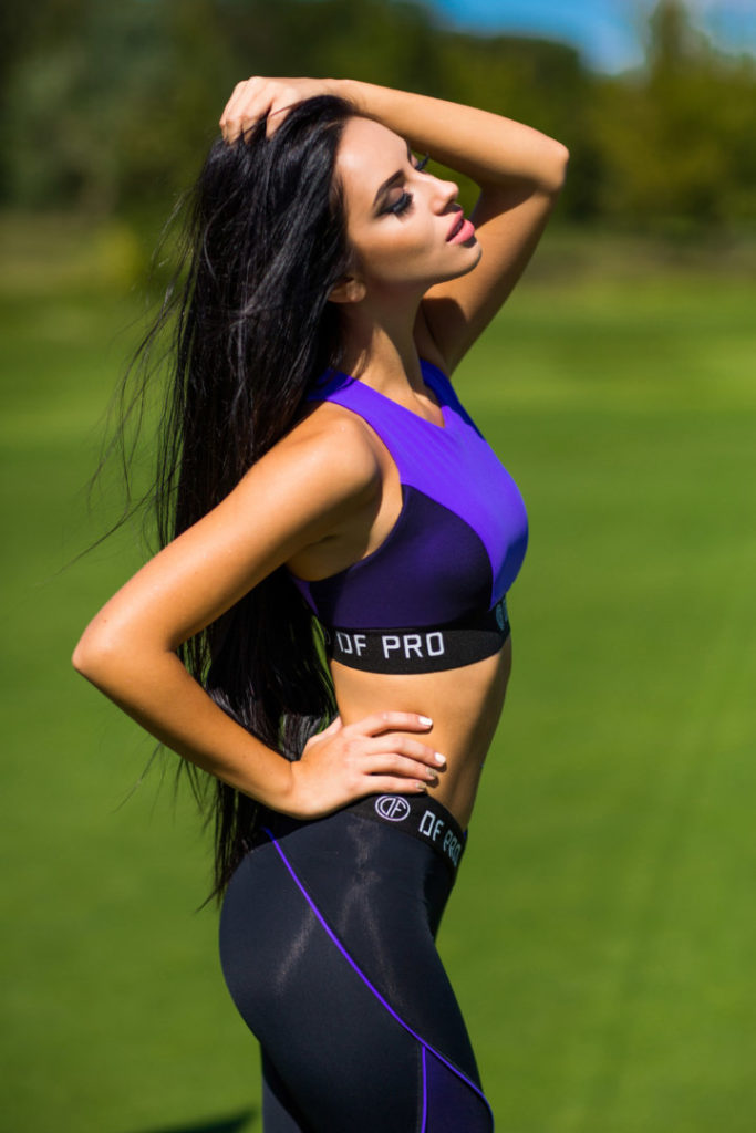 Спортивний одяг PRO Violet (легінси та топ) / Designed for Fitness