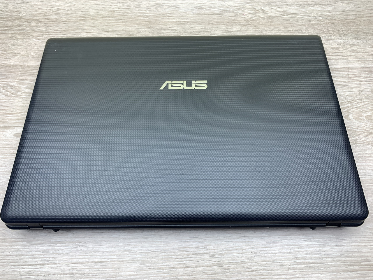 Б/в Ноутбук Asus X55 / Intel Celeron / 4 Гб / 500 Гб / Клас B