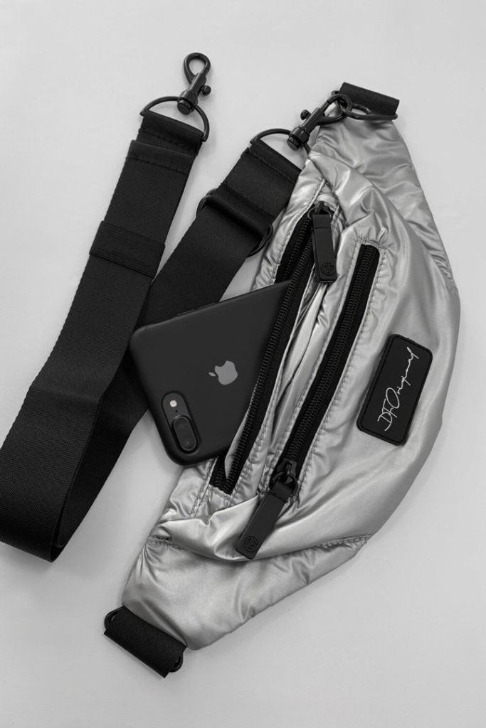 Поясна сумка Glossy Silver, сіра / Designed for Fitness