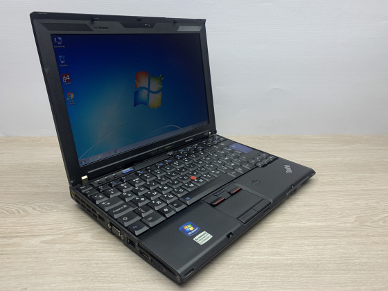 Б/в Ноутбук Lenovo ThinkPad X201 / Intel Core i5 (1 покоління) / 4 Гб / 120 Гб / Клас A