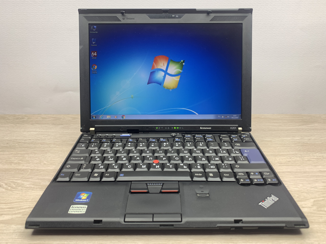 Б/в Ноутбук Lenovo ThinkPad X201 / Intel Core i5 (1 покоління) / 4 Гб / 120 Гб / Клас A