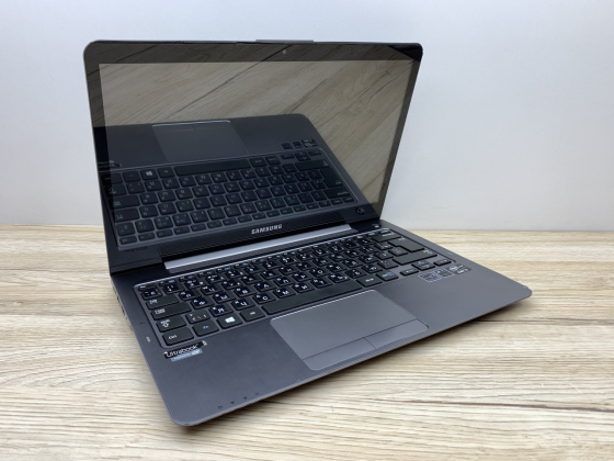 Б/в Ноутбук Samsung NP540 Intel Core i5-3317U / 8 Гб / SSD 120 Гб / Клас В