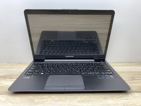 Б/в Ноутбук Samsung NP540 Intel Core i5-3317U / 8 Гб / SSD 120 Гб / Клас В