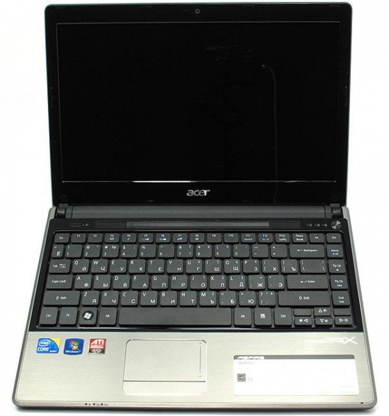 Б/в Ноутбук Acer ASPIRE 3820TG / Intel Core i3 (1 покоління) / 4 Гб / 320 Гб / Клас B