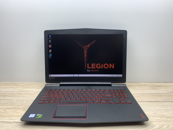 Б/в Ноутбук Lenovo Legion Y520 / Intel Core i5-7300HQ / 8 Гб / SSD 120 Гб + HDD 1 Тб / Клас B