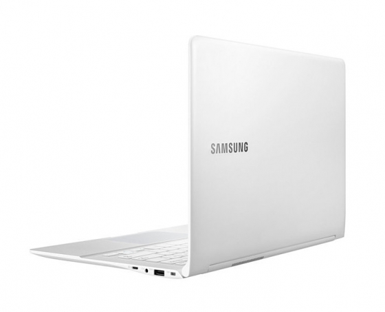 Б/в Ноутбук Samsung NP915S3G-K01SE / AMD A6 / 4 Гб / 128 Гб / Клас C