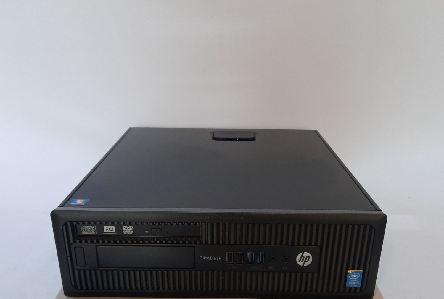 Б/в HP ProDesk 600 G1 SFF / Intel Core i3-4130 (2 (4) ядра по 3.4 GHz) / 4 GB DDR3 / 500 GB HDD / DVD-RW