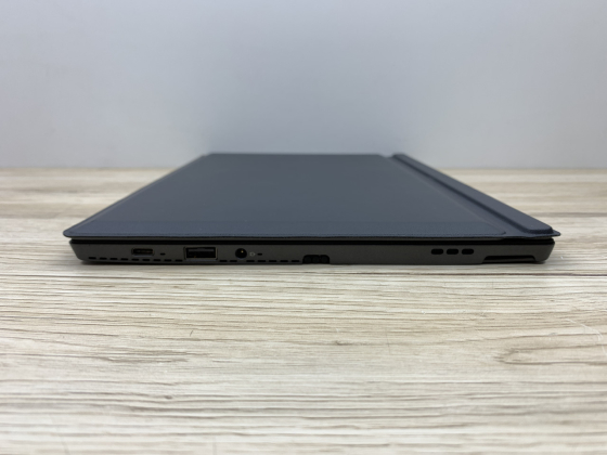 Б/в Трансформер Lenovo MiiX 520-12IKB Intel Core i5-8250U / 8 Гб / SSD 240 Гб / Клас А