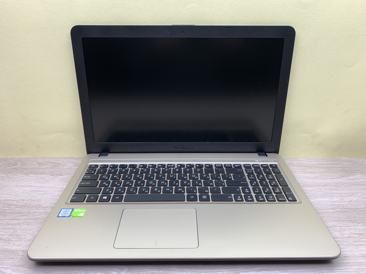 Б/в Ноутбук Asus  X540 / Intel Core i3-8130U / 8 Гб / 1 Тб / Клас B