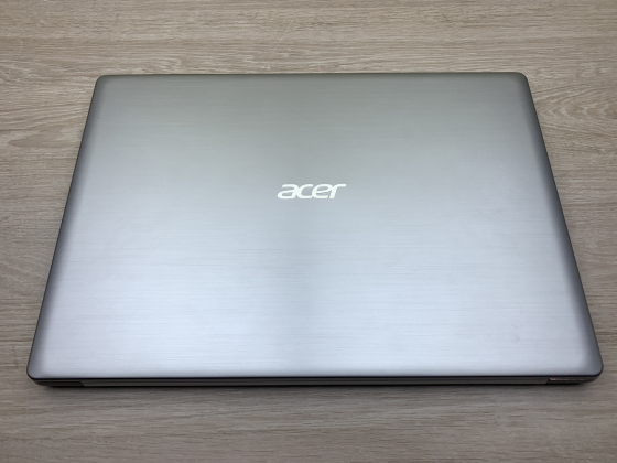 Б/в Ноутбук Acer Swift 3 SF314 / Intel Core i5 (8 покоління) / 8 Гб / 240 Гб / Клас A