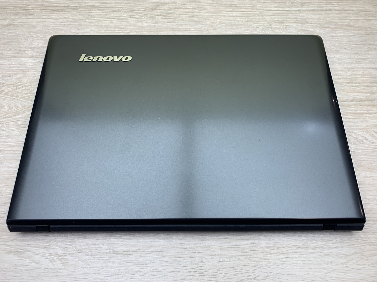 Б/в Ноутбук Lenovo IdeaPad 500-15 / Intel Core i7 (6 покоління) / 8 Гб / SSD 120 Гб + HDD 1 Тб / Клас А