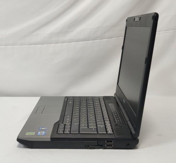 Б/в Ноутбук Fujitsu LifeBook S782 Intel Core i5-3360M / 8  Гб / HDD 320 Гб / Клас А